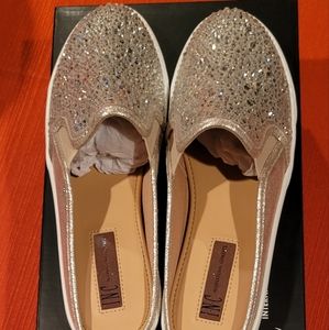 I.N.C. International Concepts Mule sneakers; Size 8M; Color: Pearl Gold.
